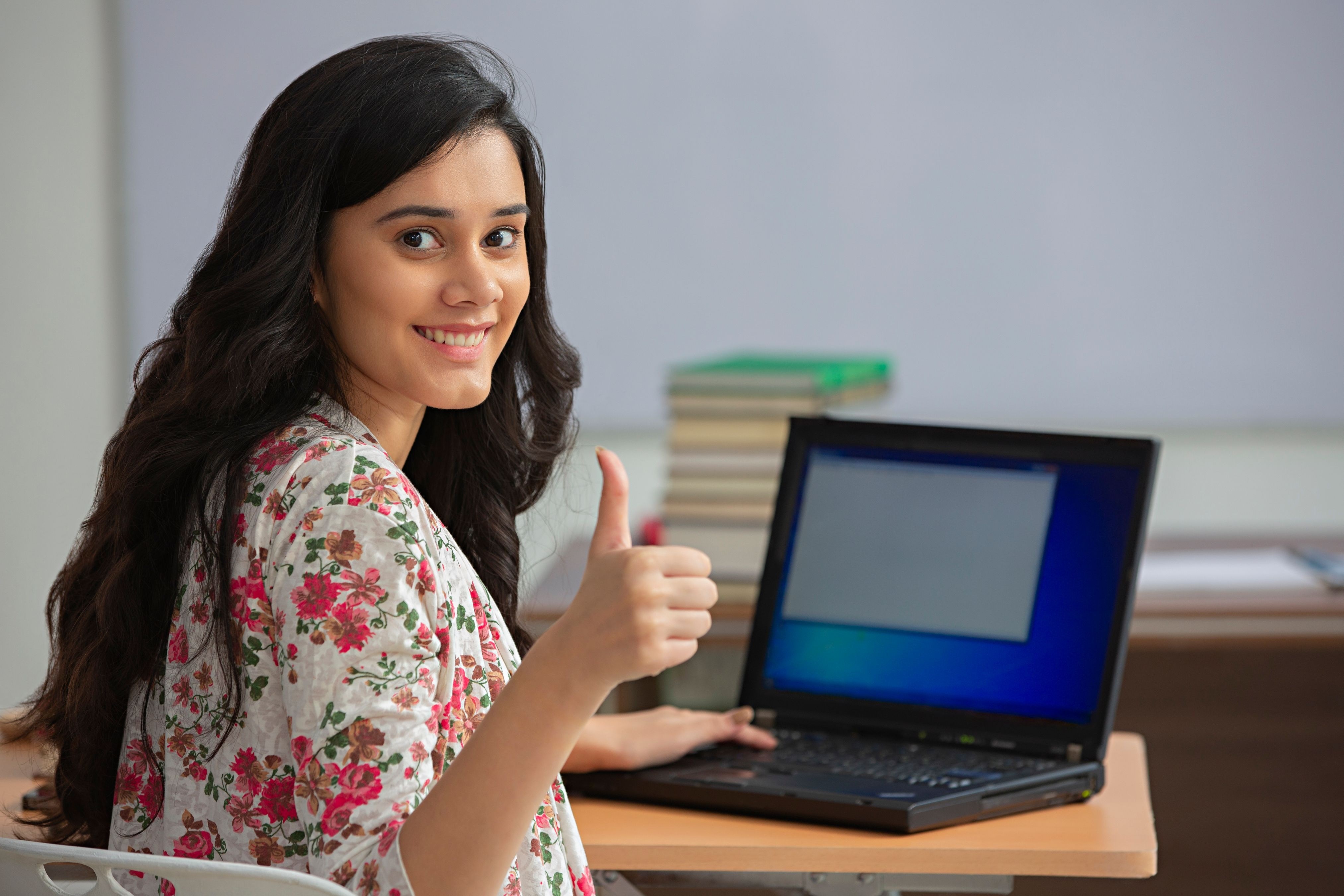 HIRING! DIGITAL MARKETING EXECUTIVE